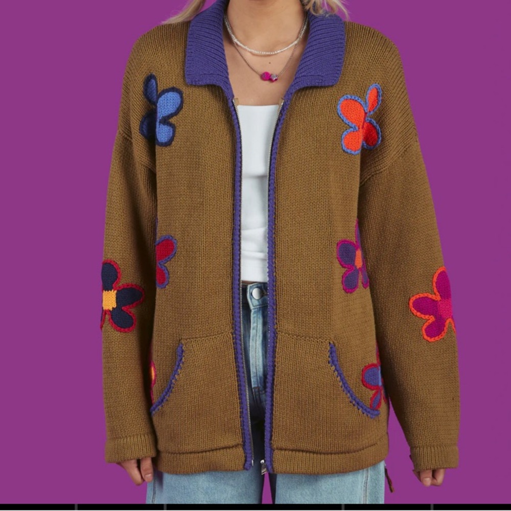 Unit cardigan size xl new never worn